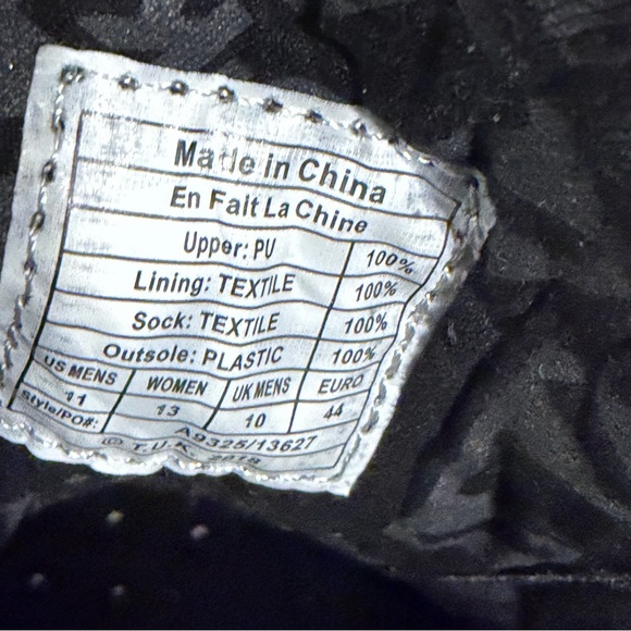 Black TUKskin 3-Buckle Pointed Creeper Boot - Picture 6 of 10